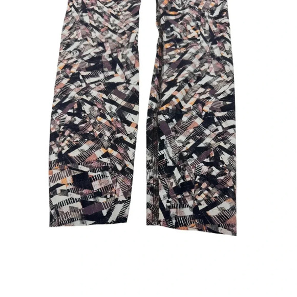 Lululemon Fast and Free Tight II Legging - Picture 5 of 12